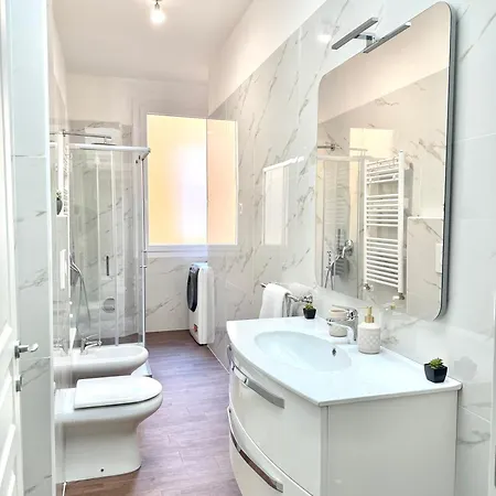 Via Mazzini 4 - Vivi * Μπολόνια