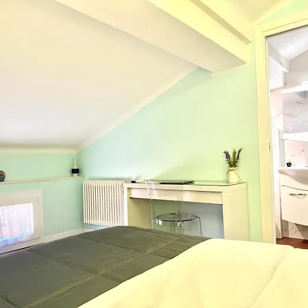 Via Mazzini 4 - Vivi Apartamento Bolonia